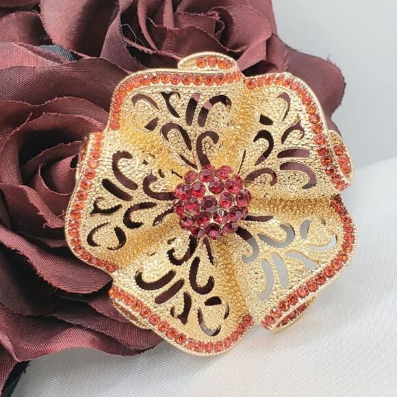 Brand New Gold With Red Flower Ring - Picture 3 of 4